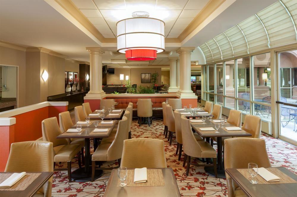 Sheraton Suites Market Center Dallas Zewnętrze zdjęcie