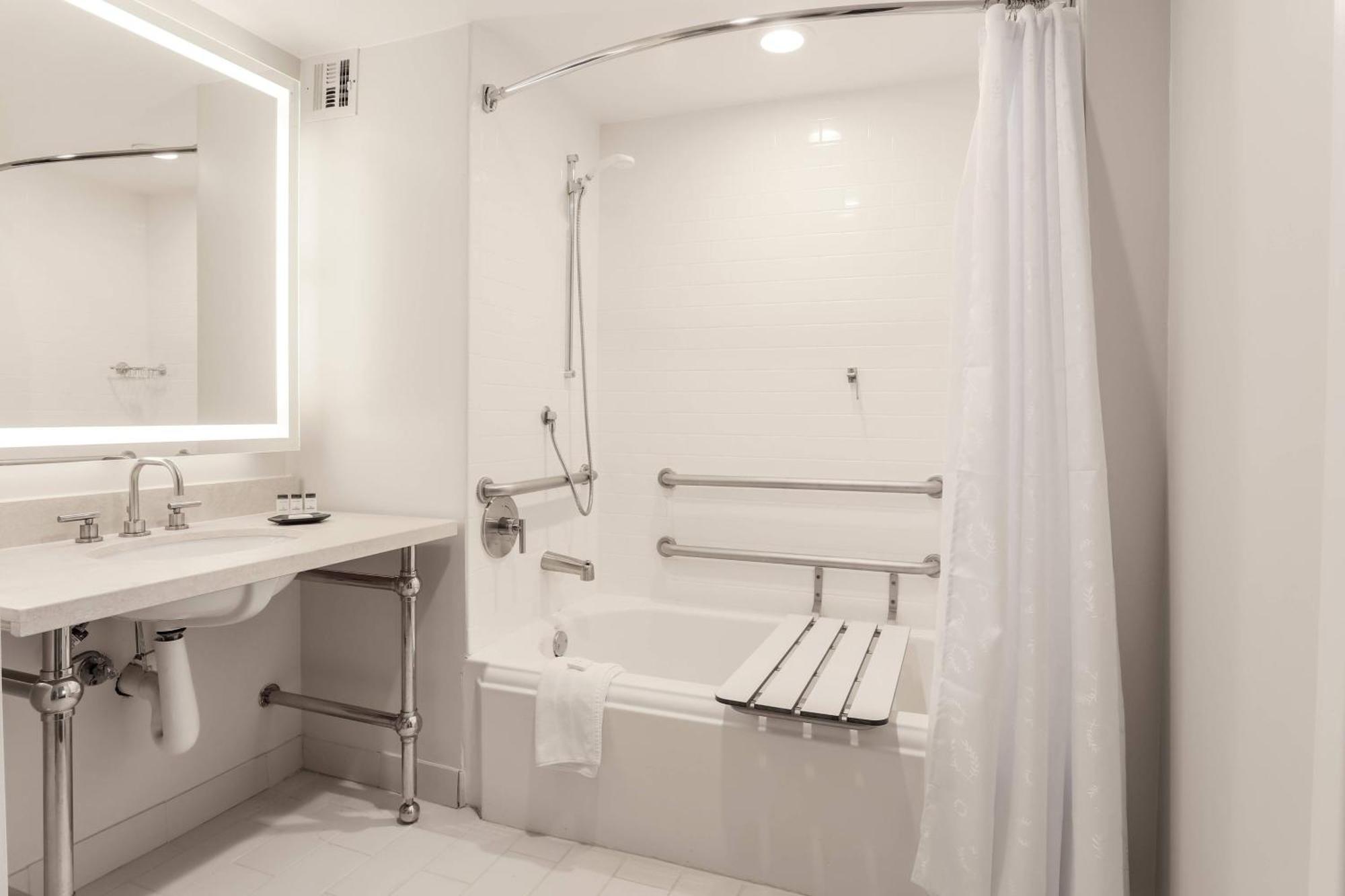 Sheraton Suites Market Center Dallas Zewnętrze zdjęcie