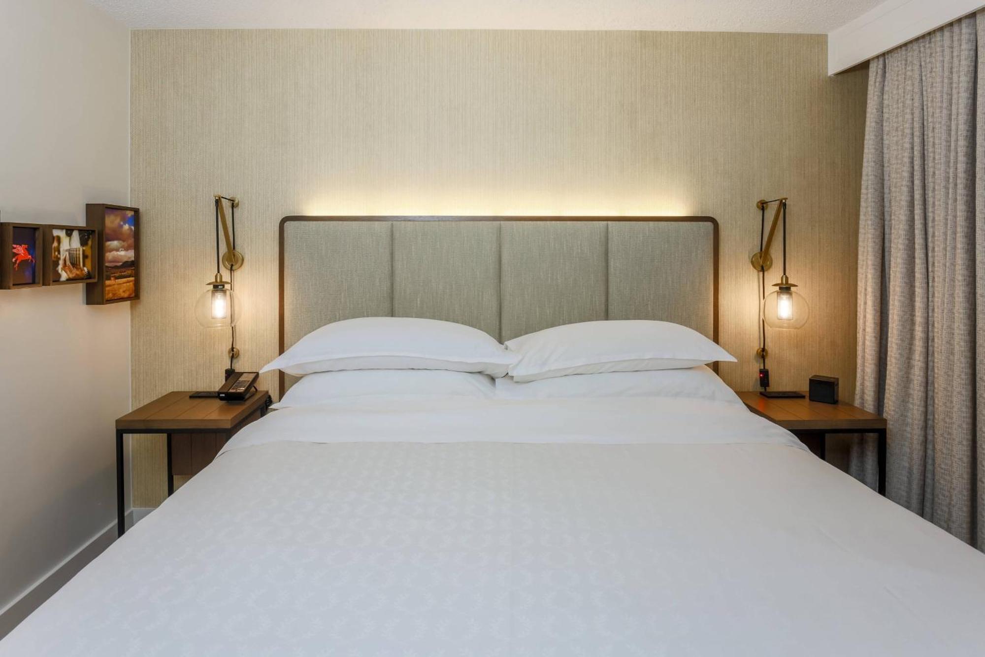 Sheraton Suites Market Center Dallas Zewnętrze zdjęcie
