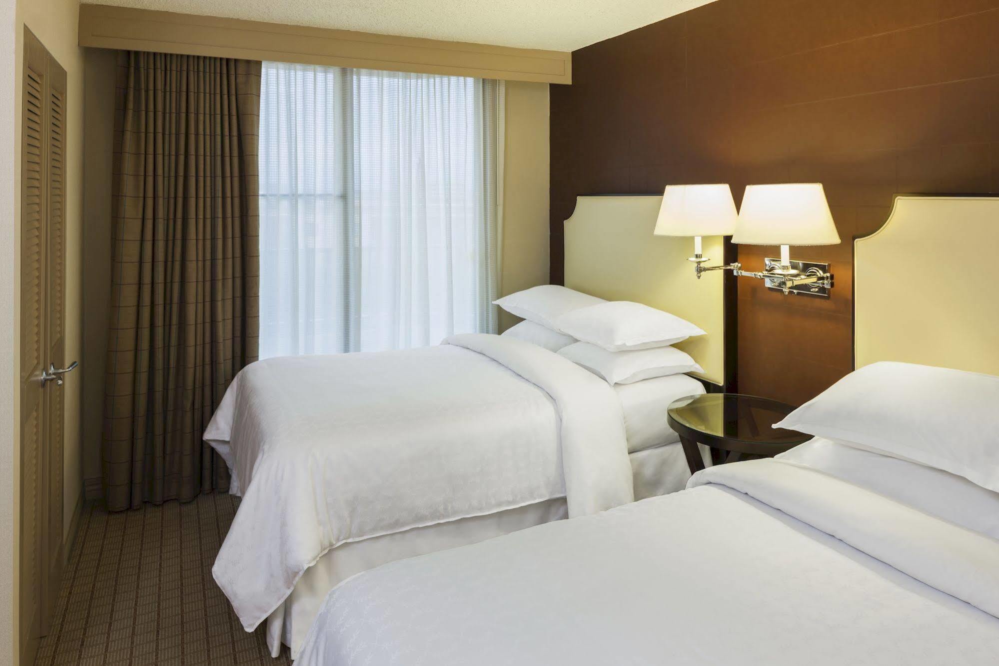 Sheraton Suites Market Center Dallas Zewnętrze zdjęcie