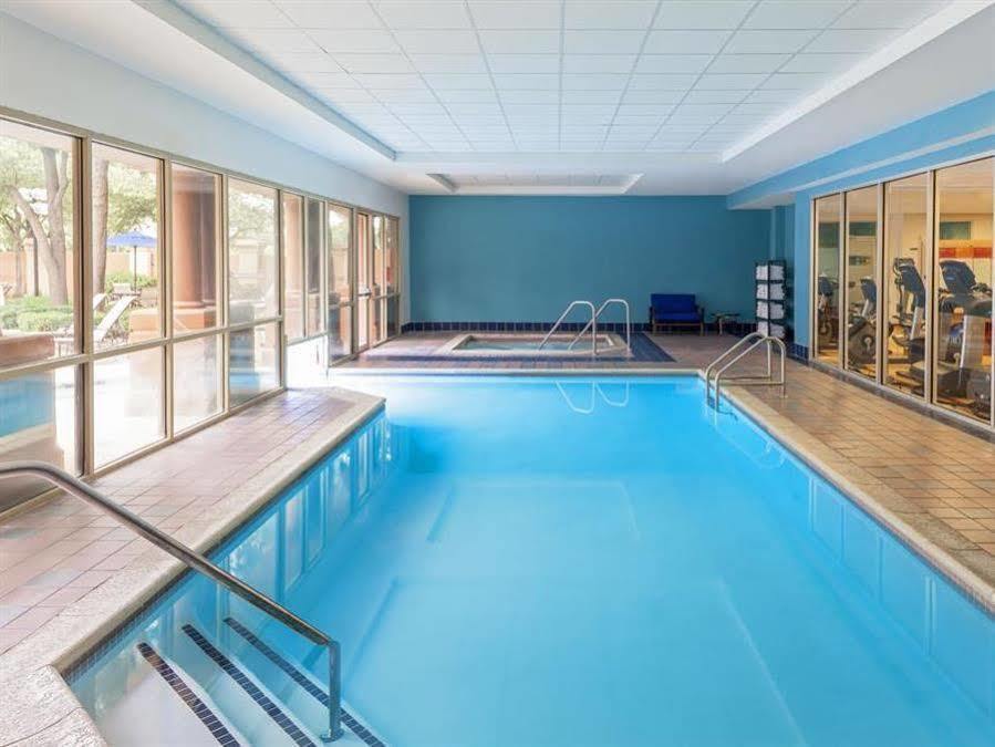Sheraton Suites Market Center Dallas Zewnętrze zdjęcie